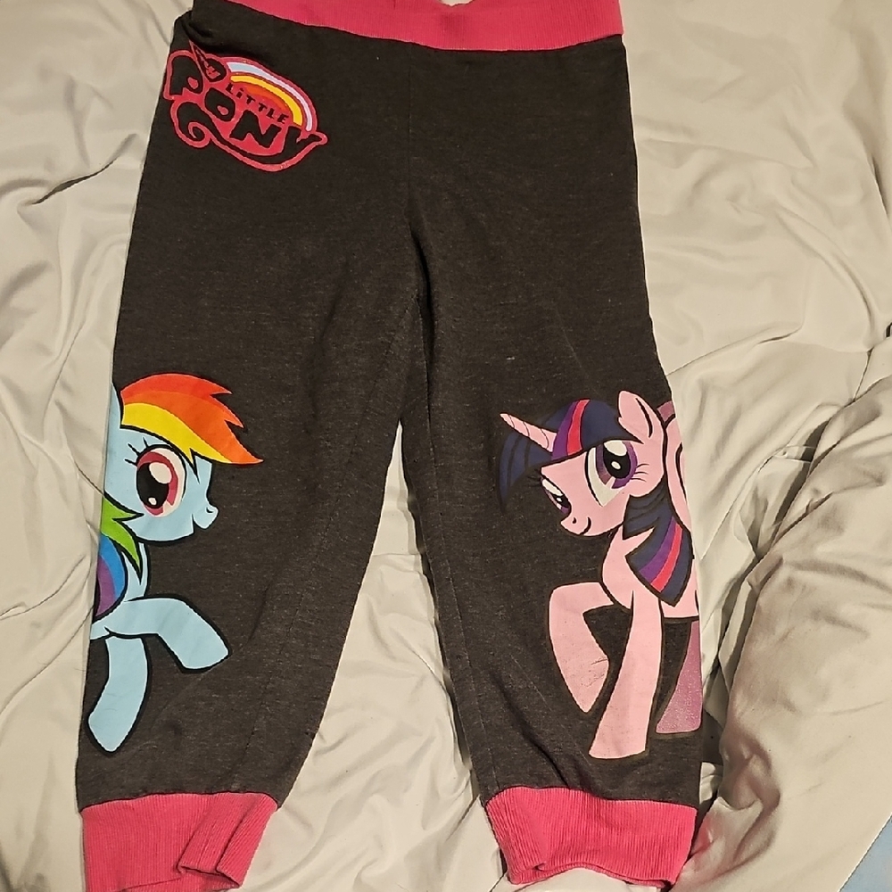 Colorful My Little Pony Clothing Set - Picture 2 of 11